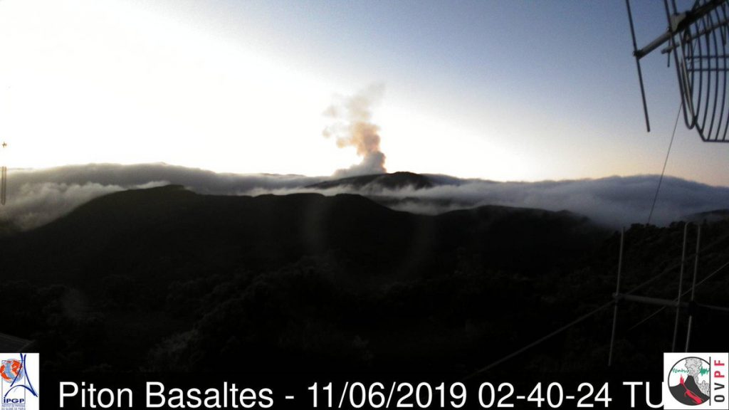 eruzione piton de la fournaise (3)