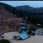 Frana travolge un villaggio in Myanmar: 22 morti, fino a 100 dispersi [FOTO]