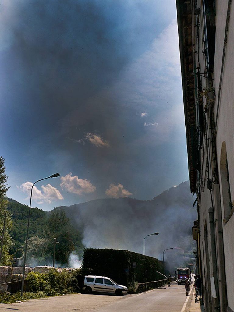 incendio lucca