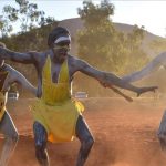 La pietra più grande del mondo? In realtà non è Uluru: alla scoperta del Monte Augustus, la montagna degli indigeni [FOTO]