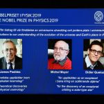 Premio Nobel per la Fisica 2019 a James Peebles, Michel Mayor e Didier Queloz, cacciatori di mondi alieni: sono i pionieri della cosmologia [GALLERY]