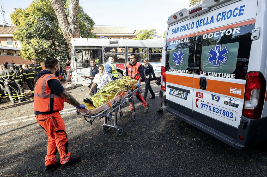 roma incidente cassia