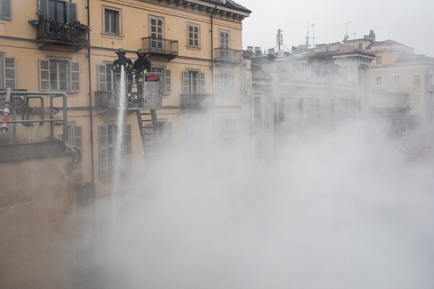 incendio cavallerizza torino