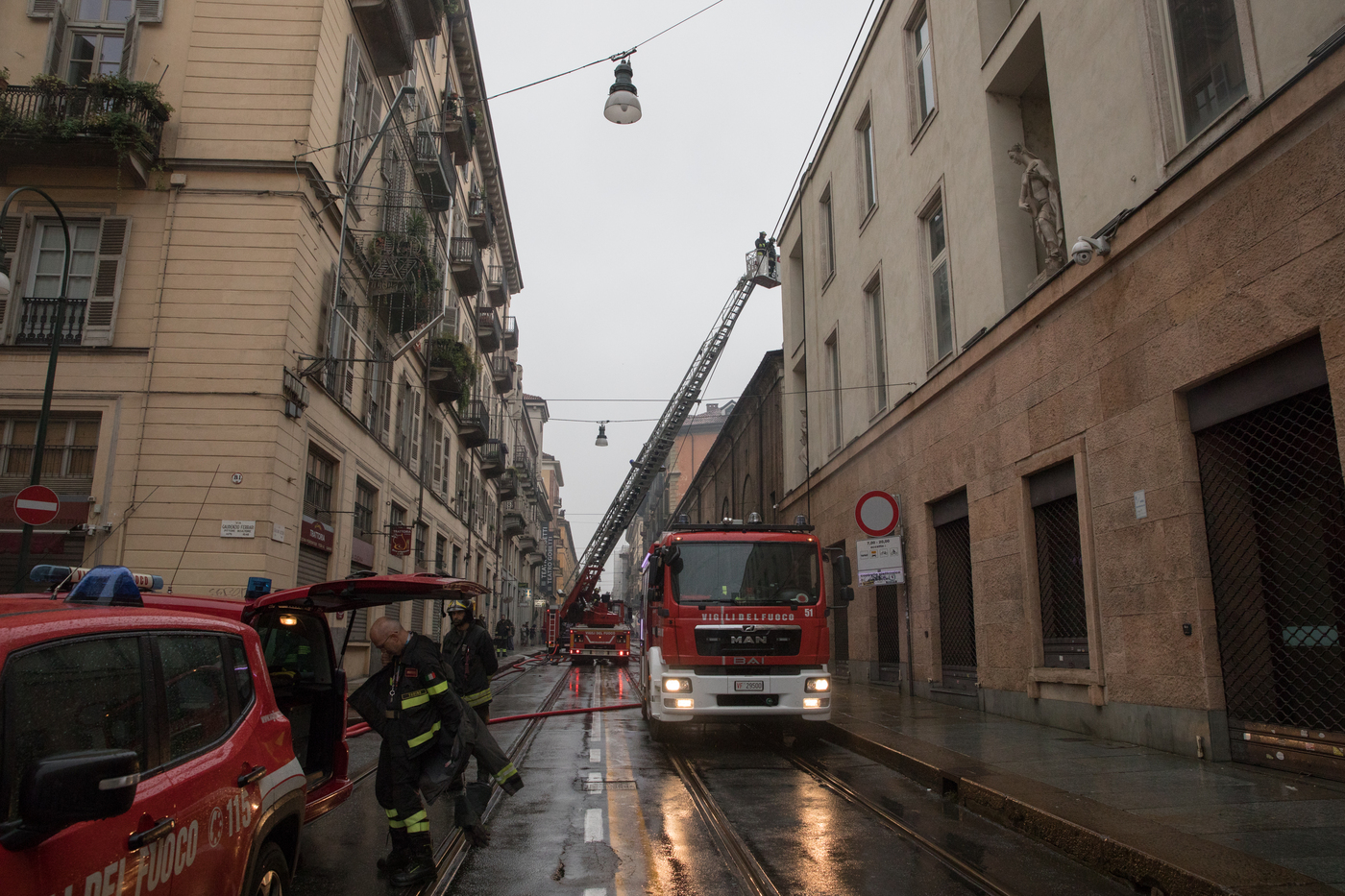 incendio cavallerizza torino