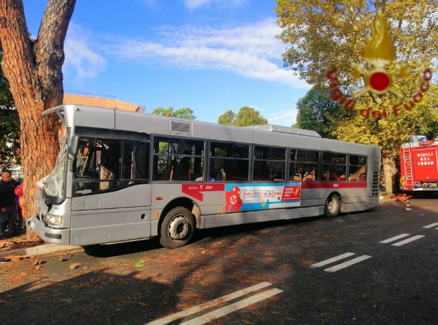 incidente cassia roma