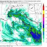 Allerta Meteo, il ciclone si sposta sempre più a Sud nel Tirreno: altre 36 ore di forte maltempo, allarme anche per Lunedì