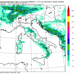 Meteo Italia, la situazione: caldo anomalo in tutto il Paese, forte vento di ponente e piogge nel basso Tirreno