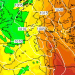 Allerta Meteo, il Ciclone Mediterraneo alza uno scirocco che ribalta l’Italia: freddo e neve in Sardegna, +25°C in Sicilia. Sarà una Domenica da incubo