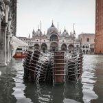 Acqua alta Venezia, allarme massimo: piazza San Marco allagata, atteso nuovo picco [LIVE]