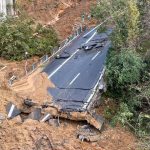 Maltempo, il viadotto dell’A6 Torino Savona non è crollato: l’ha travolto una frana enorme [FOTO e VIDEO SHOCK]