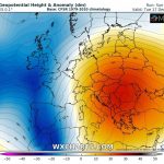 Previsioni Meteo, caldo eccezionale per gran parte d’Europa per il resto di Dicembre: fino a 18°C oltre la media ad Est [MAPPE]