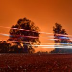 Emergenza incendi in Australia: “scene terrificanti”, 2 morti e 4mila intrappolati in spiaggia [FOTO]