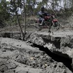 Vulcano Filippine, Save the Children: “124.000 bambini in fuga per l’eruzione” [FOTO]