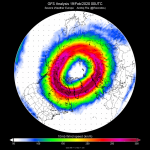 Meteo, lo strano comportamento del Vortice Polare: è così freddo da distruggere l’ozono al Polo Nord, grandi incertezze per la Primavera [MAPPE]