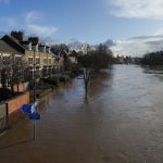 Maltempo, alluvioni nello Yorkshire dopo la tempesta “Ciara”: le drammatiche immagini di York sommersa dalle acque del fiume Ouse [GALLERY]