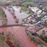 Maltempo, Gran Bretagna in ginocchio per la Tempesta Dennis: immagini terribili da Crickhowell [GALLERY]