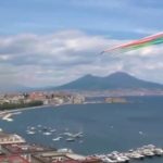 Oggi un Abbraccio per Potenza, Catanzaro e Napoli: passaggio mozzafiato delle Frecce Tricolori [FOTO]