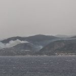 Caldo record e forte vento di scirocco, devastante incendio nello Stretto di Messina: Scilla braccata dalle fiamme [FOTO e VIDEO]