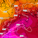 Previsioni Meteo, ondata di caldo africano nel weekend di Ferragosto: +45°C in Sicilia e +40°C in tutto il Sud. Temporali sulle Alpi