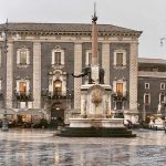 Maltempo in Sicilia, il temporale di Catania degenera: alluvione lampo in città, centinaia bloccati in auto. Tempesta anche su Malta [FOTO]