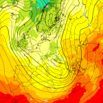 Previsioni Meteo, rarissimo “doppio Ciclone” sul Nord Italia a metà settimana: provocherà una bomba di maltempo