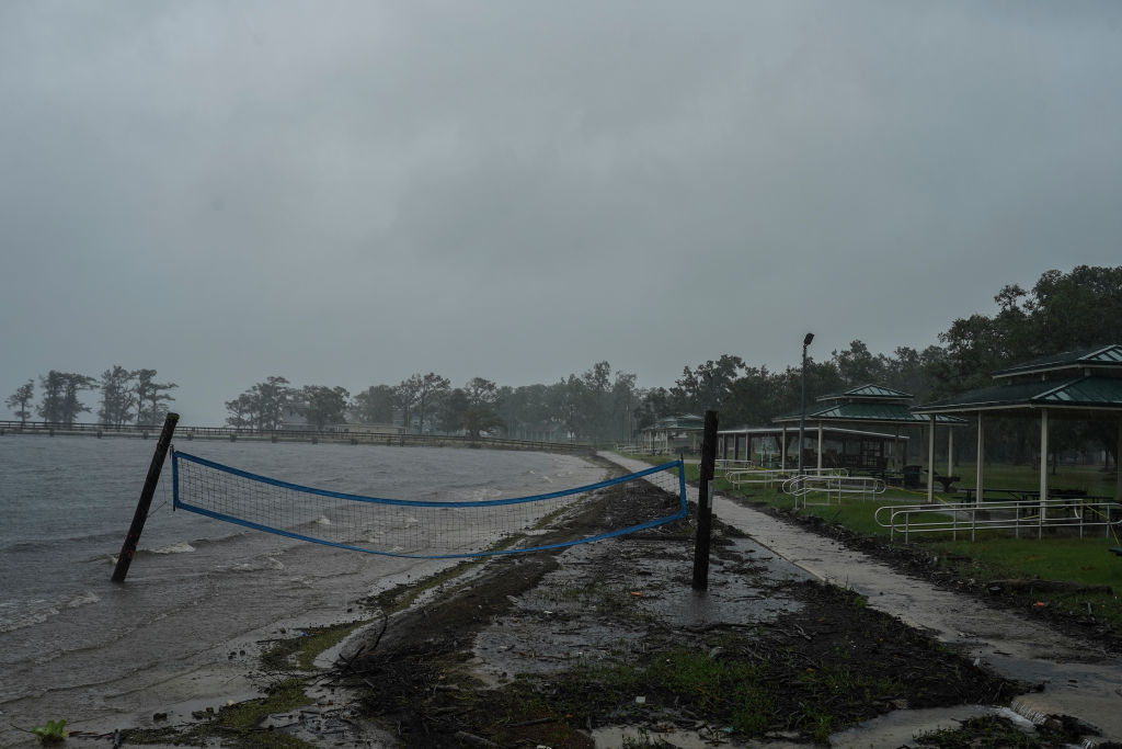 uragano delta landfall louisiana