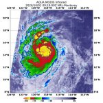 Meteo, l’Uragano Marie è un mostro di categoria 4 con venti fino a 209km/h: è il 3° uragano maggiore della stagione nel Pacifico orientale [MAPPE]