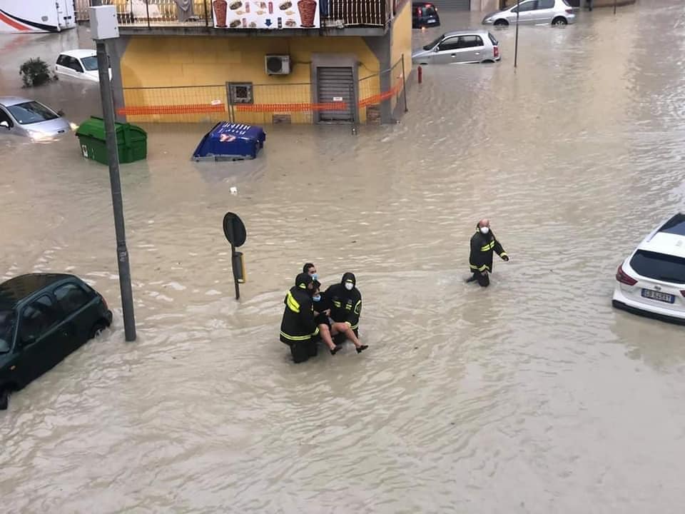 maltempo crotone