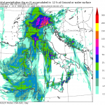 Allerta Meteo, lo scirocco flagella l’Italia: +23°C a Palermo, neve sulle Alpi, maltempo da incubo al Nord/Est