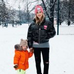 Nevicata mozzafiato a Milano, Chiara Ferragni cool anche sulla neve: dove trovare l’outfit indossato oggi dall’influencer