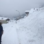 Maltempo in alta Vallecamonica: oltre 2 metri neve al Tonale, chiusa la strada che porta al Passo [FOTO]