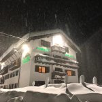 Maltempo Veneto, 180cm di neve a Misurina: crolla provinciale ad Auronzo di Cadore [FOTO]