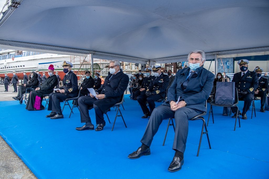 nuova nave guardia costiera comandante de grazia