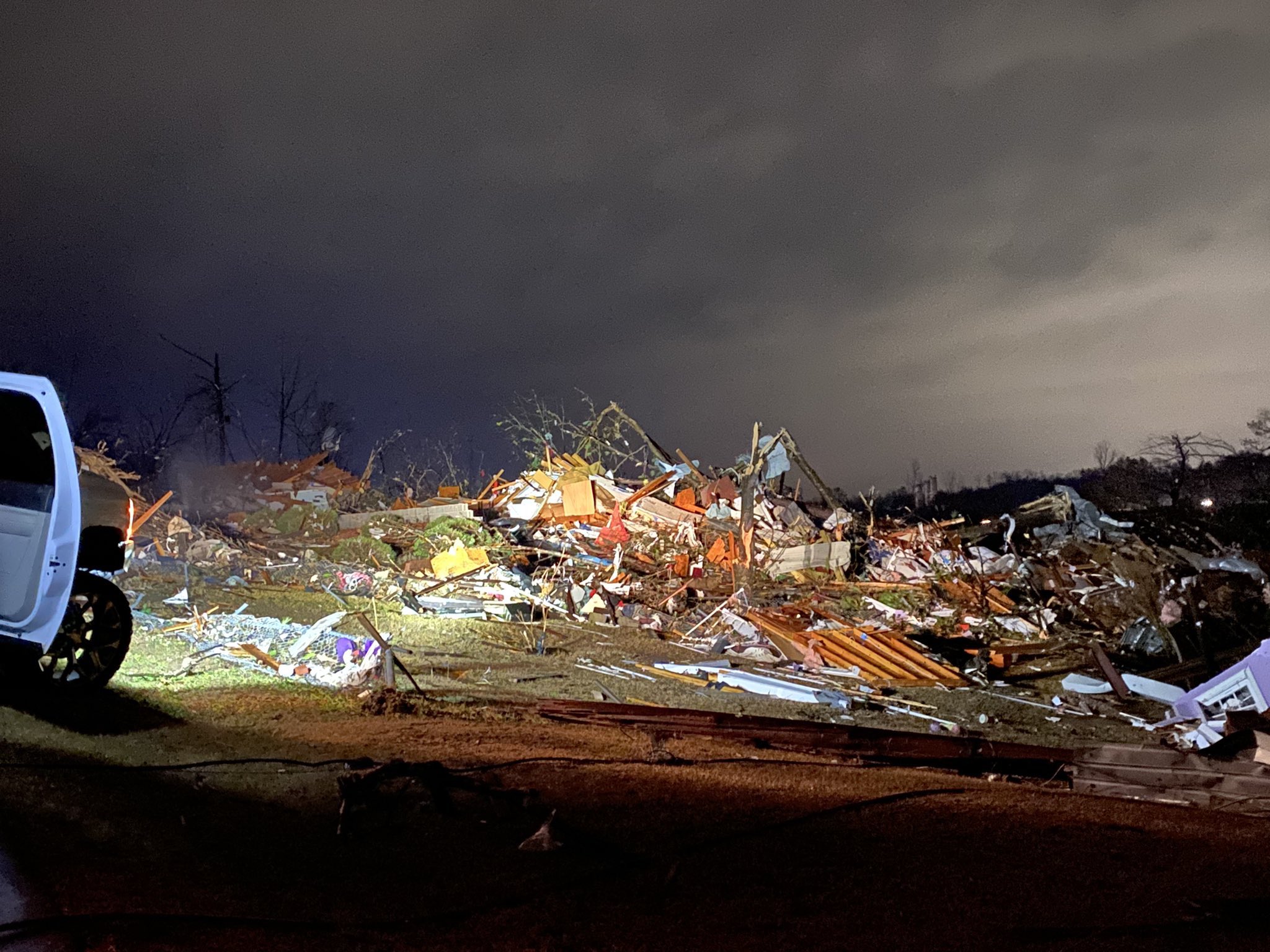 tornado alabama