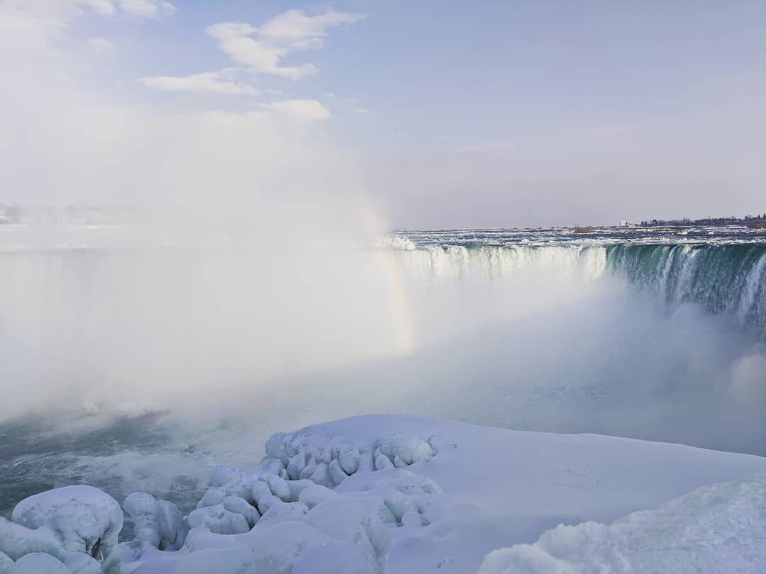 cascate niagara ghiacciate