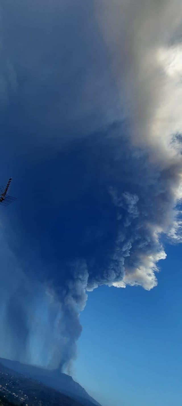 eruzione etna 28 febbraio 2021