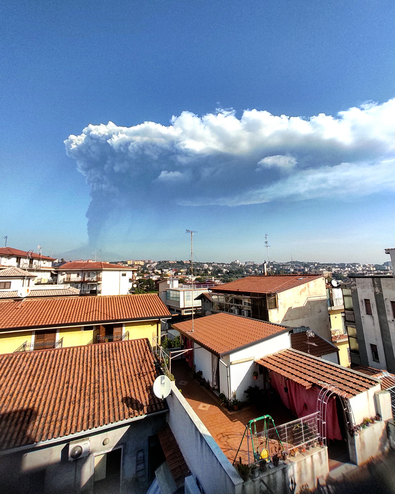 eruzione etna 28 febbraio 2021