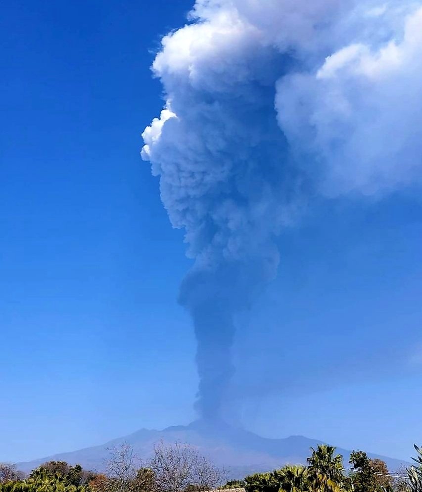 eruzione etna 28 febbraio 2021