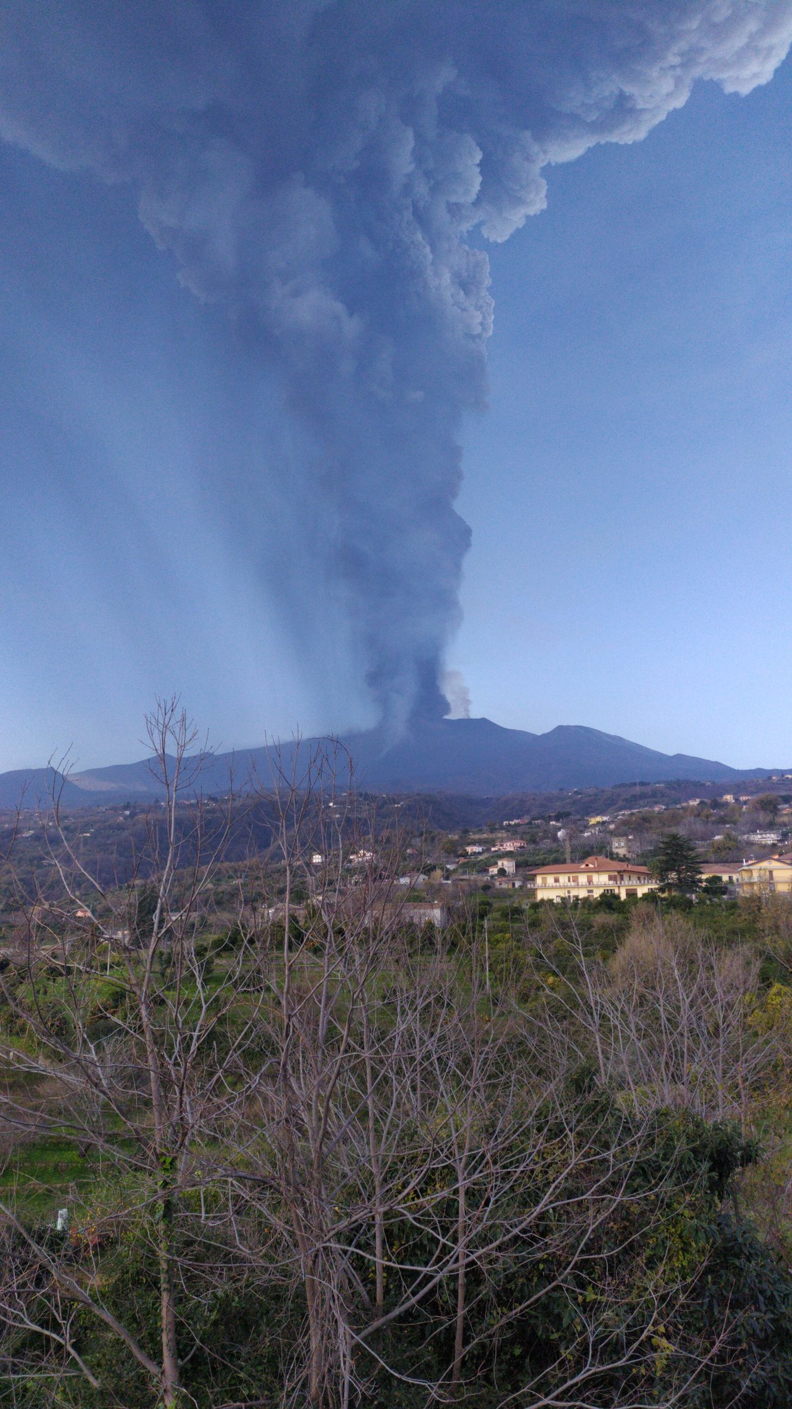 eruzione etna 28 febbraio 2021