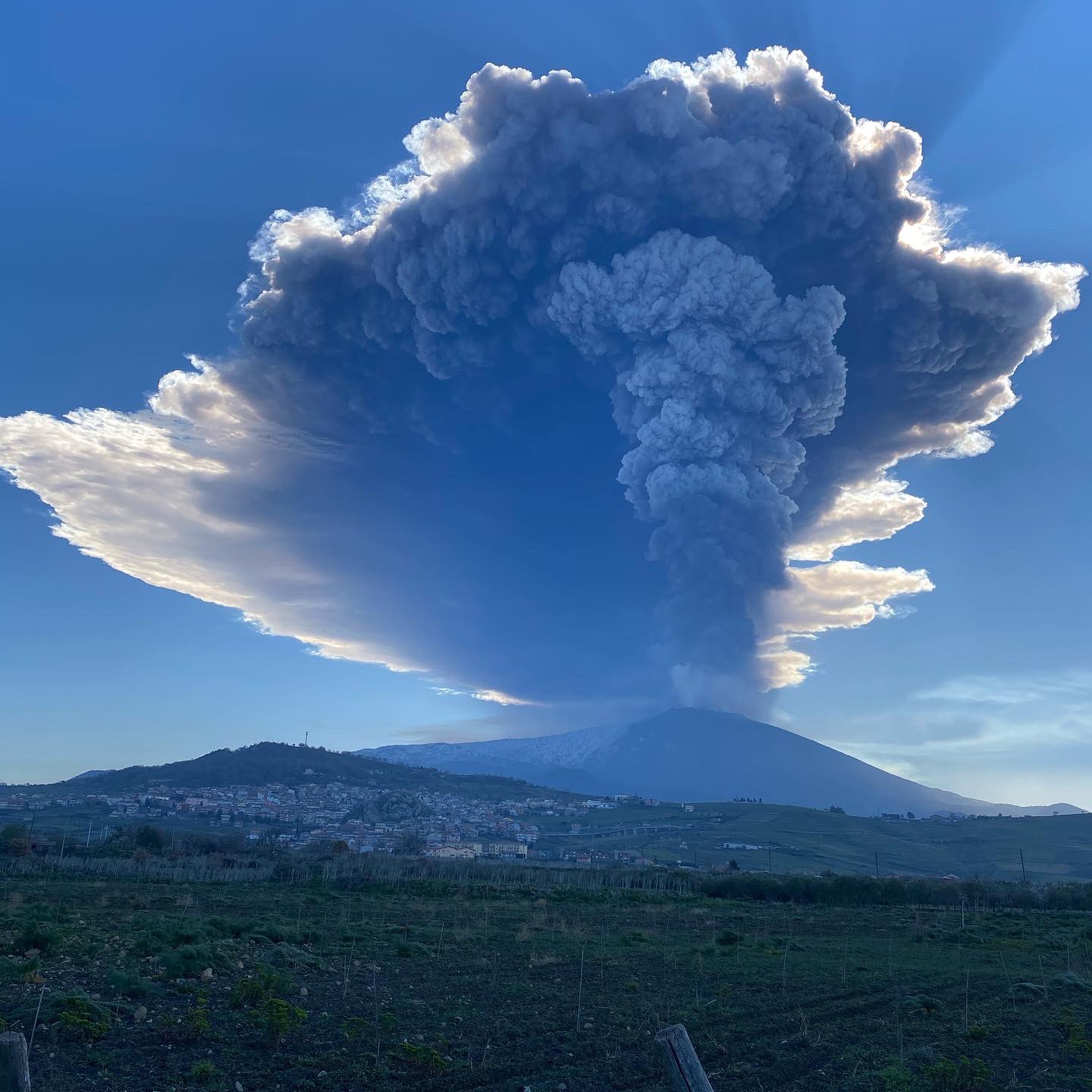 Etna eruzione 28 febbraio foto