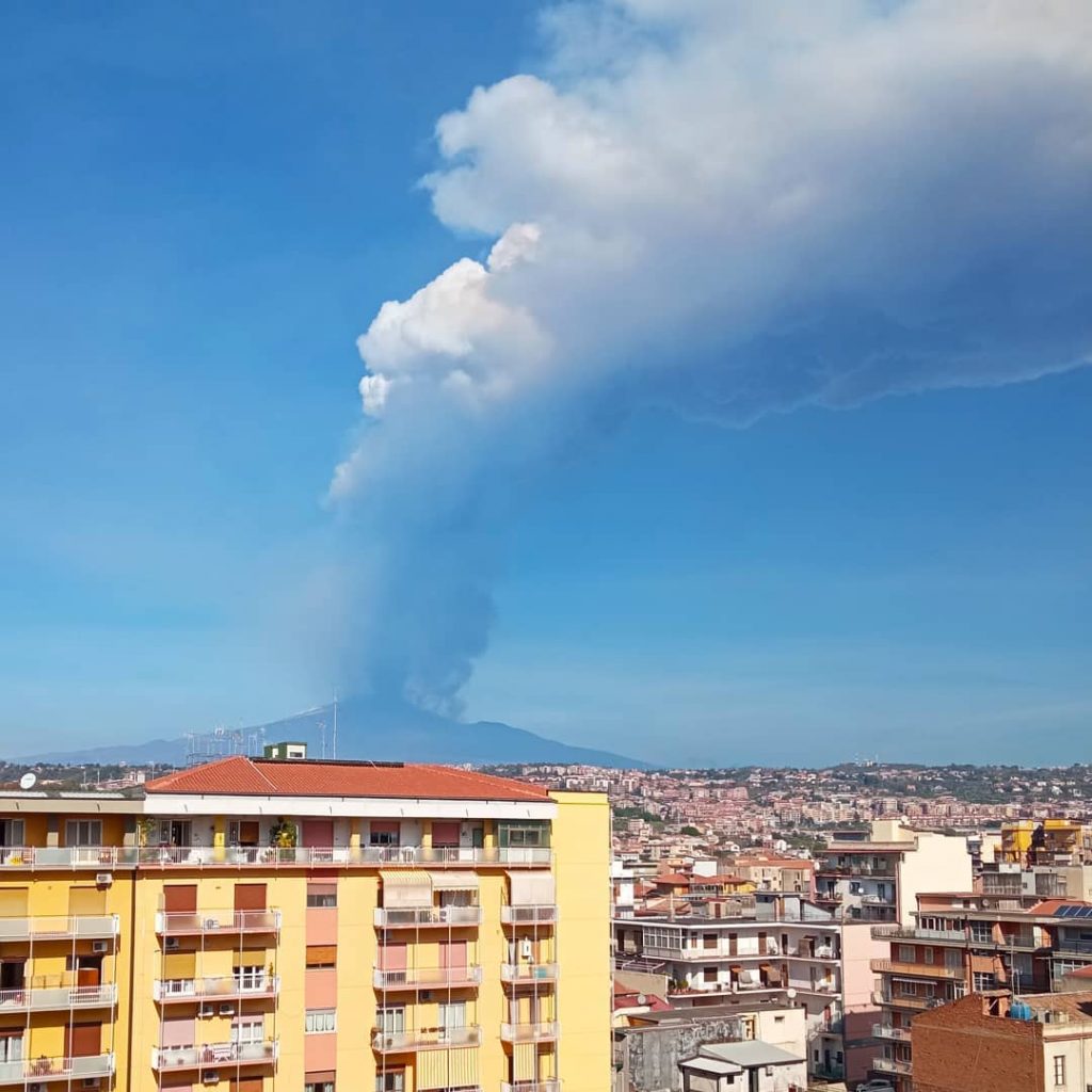 etna foto eruzione 19 febbraio 2021