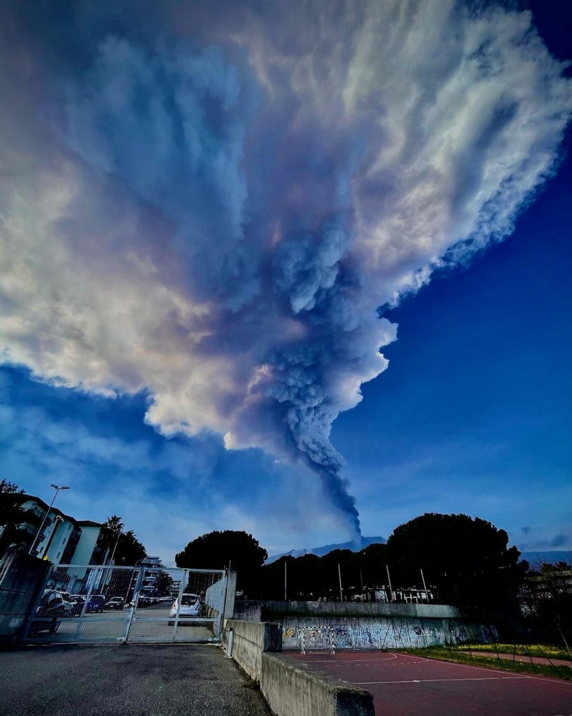 etna foto eruzione 19 febbraio 2021