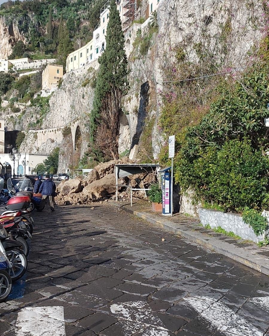 frana amalfi