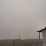 Meteo, improvvisa nebbia in Versilia: da Viareggio a Forte dei Marmi, sembra di essere in Pianura Padana [FOTO e VIDEO]