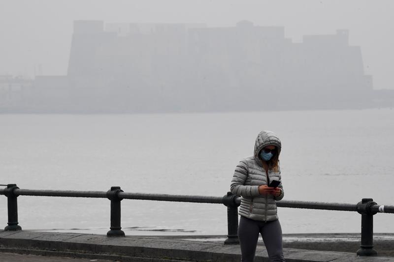 nebbia napoli