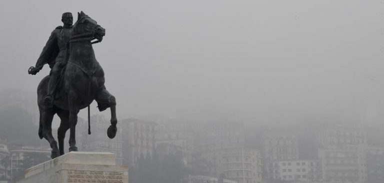 nebbia napoli