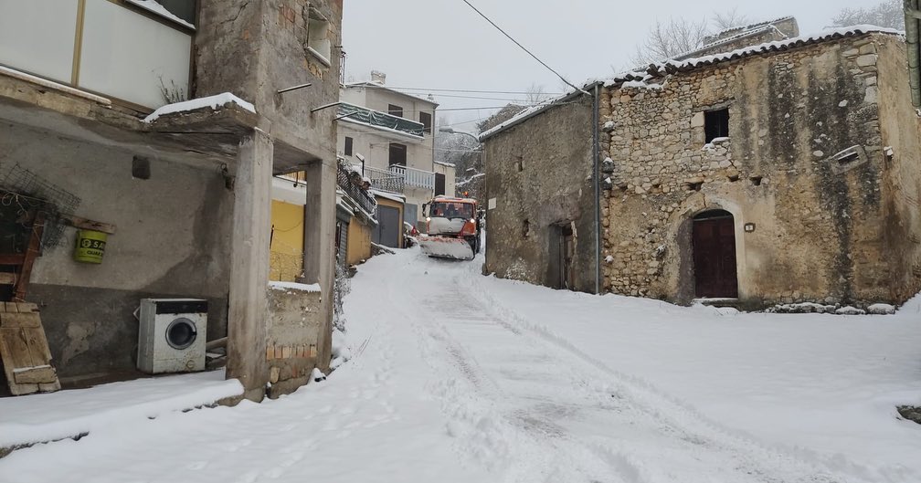 neve abruzzo l'aquila