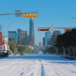 Meteo, ondata di gelo storica in Texas: ad Austin, sullo stesso parallelo del Cairo, 16cm di neve e clamorosi -14°C [FOTO]