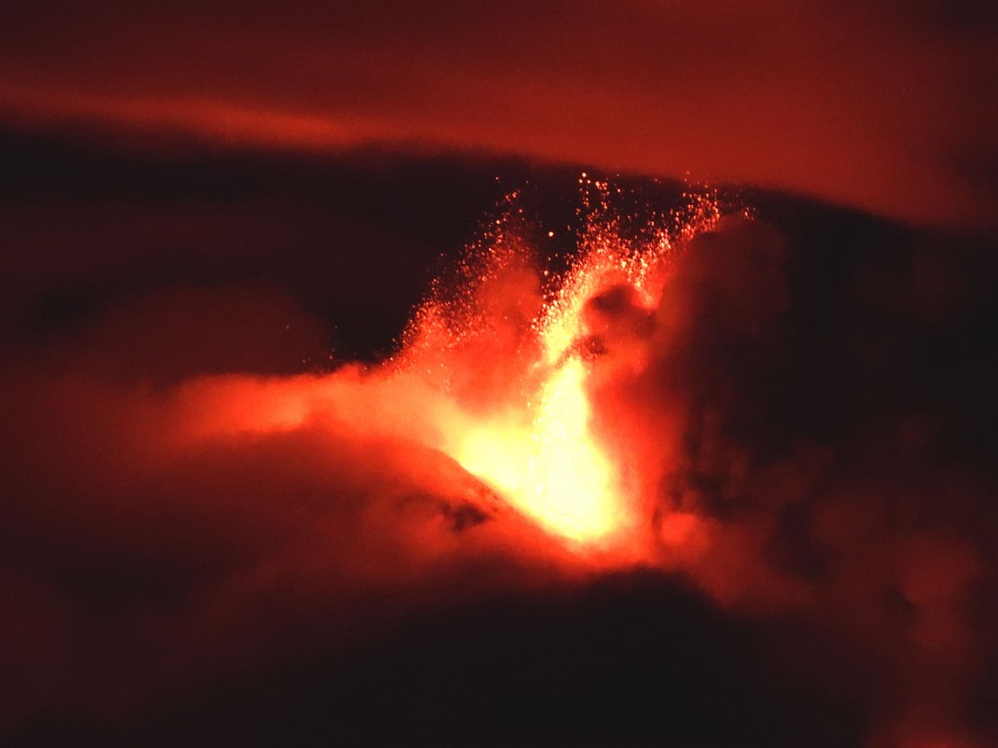 Etna eruzione 14 15 marzo