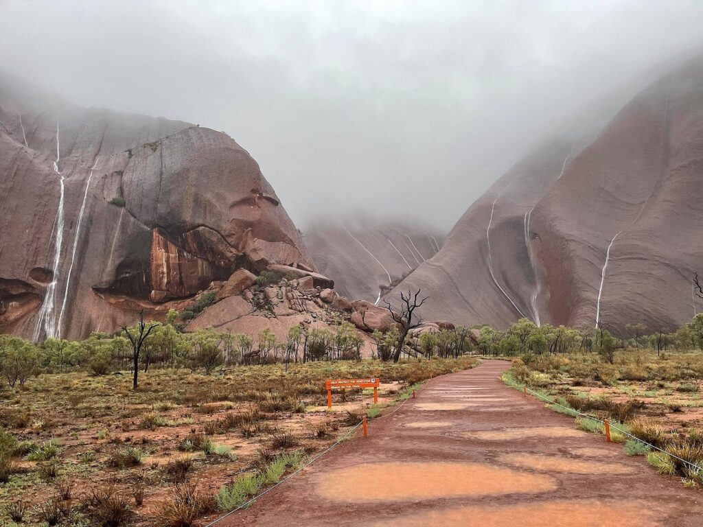 cascate uluru australia